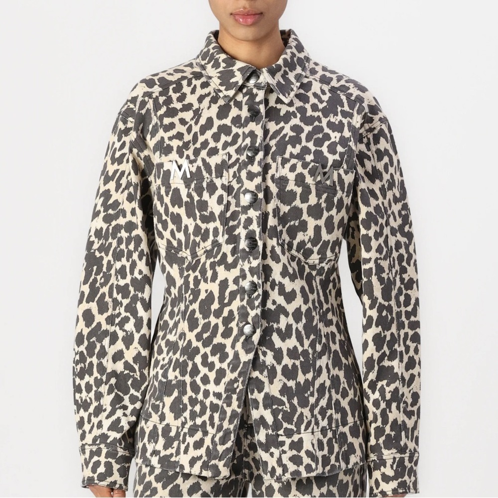 CPH Muse Cmleora Denim Jacket in Leopard Print.  Size Medium 
NWT